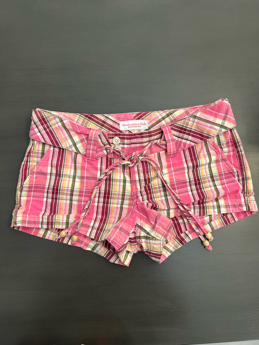 Abercrombie & Fitch vintage low rise pink plaid shorts with matching tie waist.